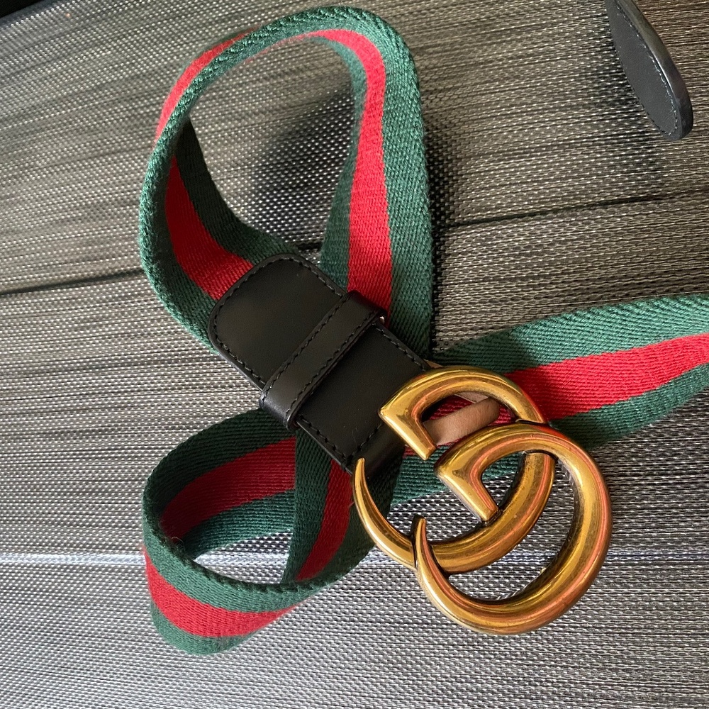 Women’s gucci belt